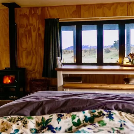 Fiery Peak Eco-Retreat With Wood-Fired Hot Tub Guest House Geraldine Exterior photo