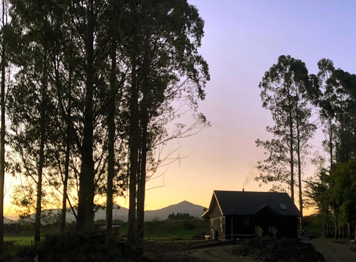 Fiery Peak Eco-retreat With Wood-fired Hot Tub * Geraldine